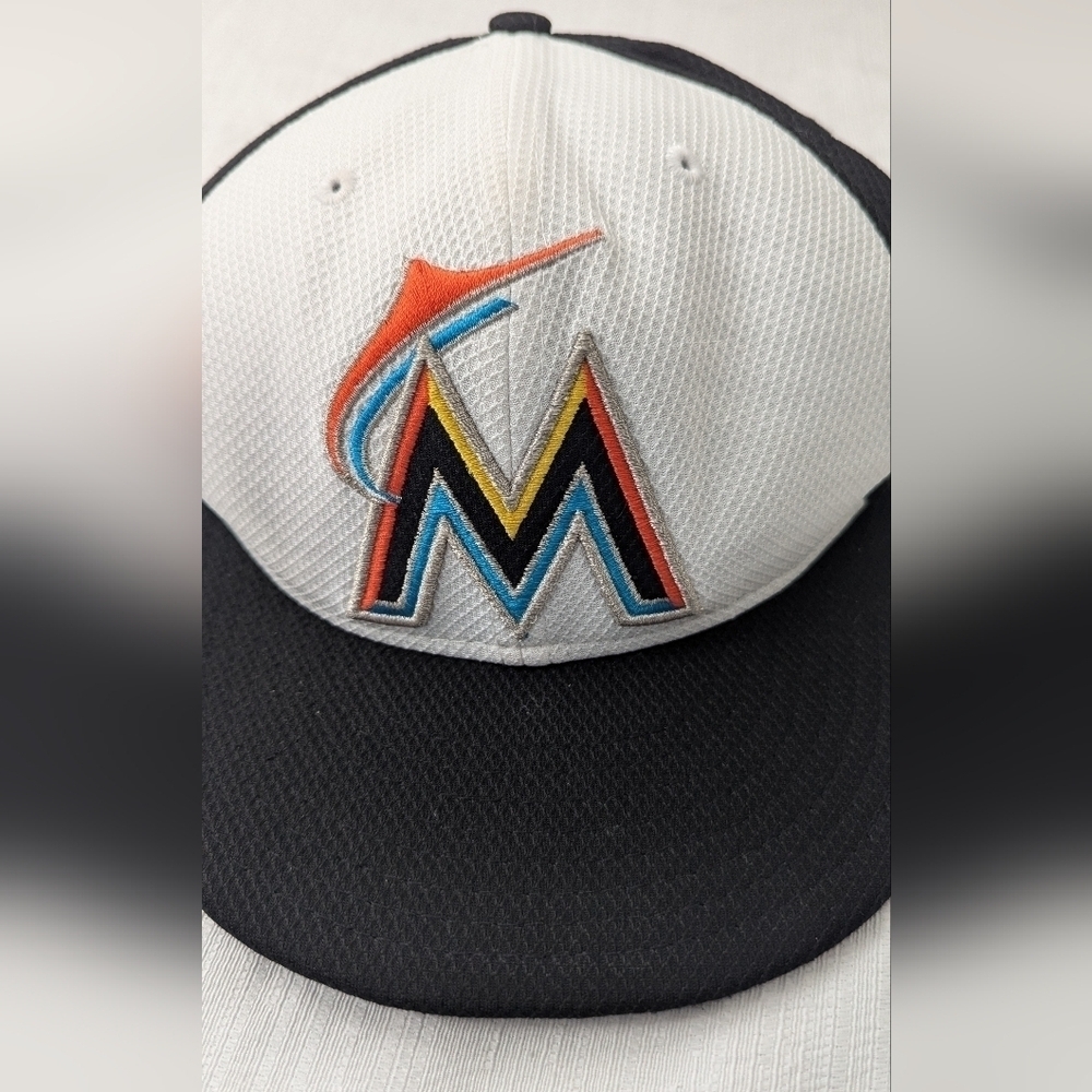 Miami Marlins Hat Cap  New‎ Era 59FIFTY  Baseball 7 1/2